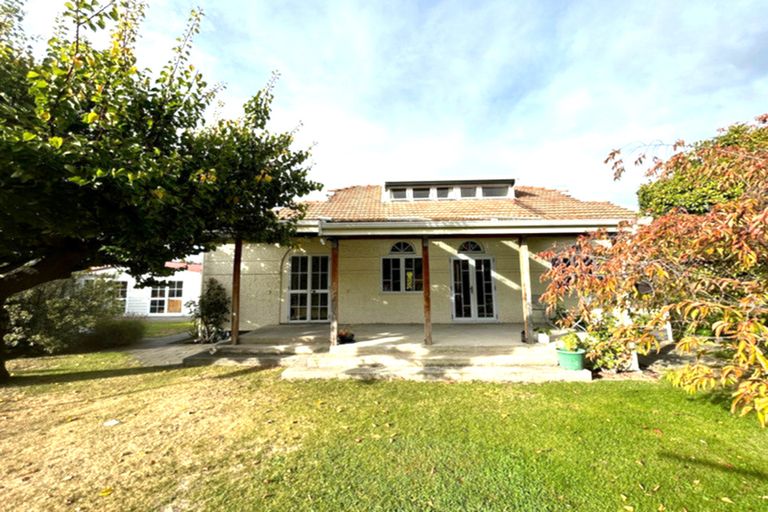 Photo of property in 75 Royal Terrace, Alexandra, 9320