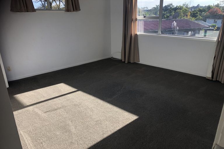 Photo of property in 39 Brunner Road, Glen Eden, Auckland, 0602