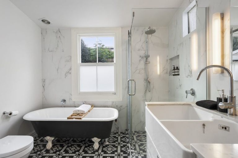 Photo of property in 12 Wynyard Road, Mount Eden, Auckland, 1024