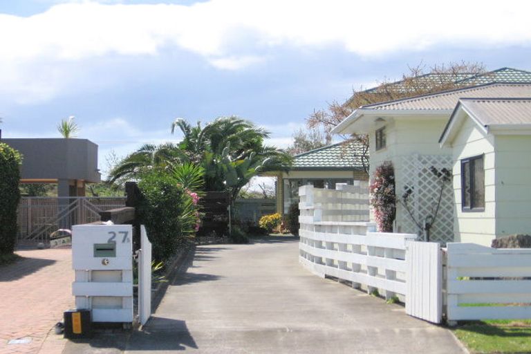 Photo of property in 27b Dickson Road, Papamoa Beach, Papamoa, 3118