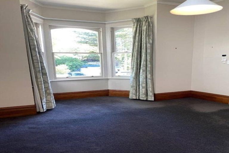 Photo of property in 17 Armour Avenue, Mount Victoria, Wellington, 6011