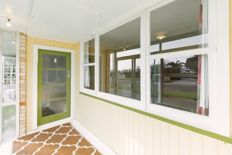 Photo of property in 3 Oakley Street, Palmerston North, 4410