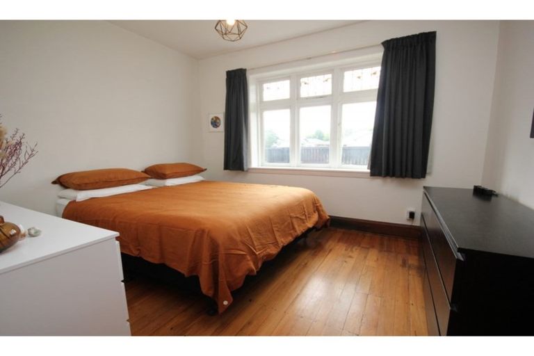 Photo of property in 1/45 Frankleigh Street, Somerfield, Christchurch, 8024