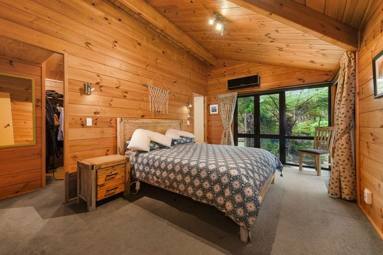 Photo of property in 83 Plateau Road, Te Marua, Upper Hutt, 5018