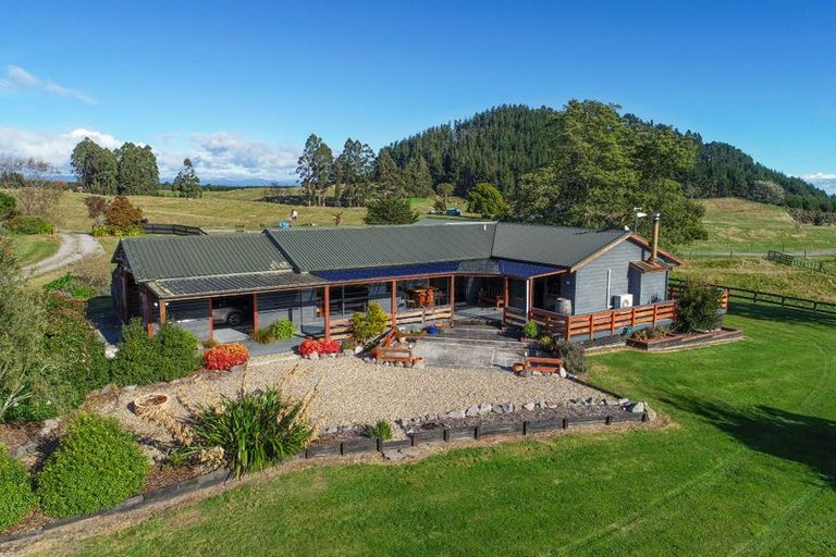 Photo of property in 12 Michaels Way, Maunganamu, Taupo, 3379