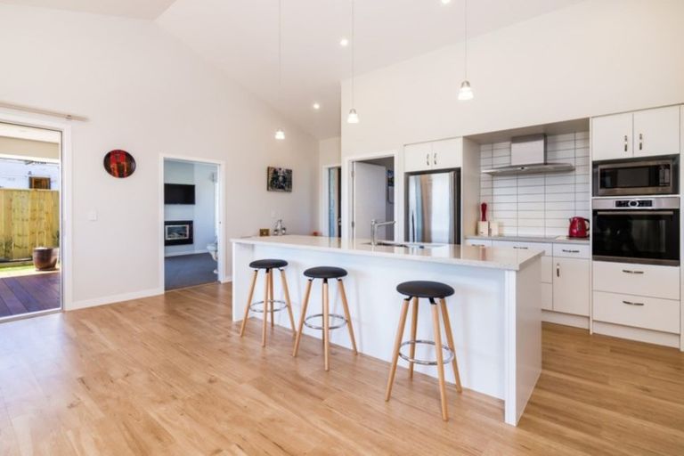 Photo of property in 11 Raupo Crescent, Wharewaka, Taupo, 3330