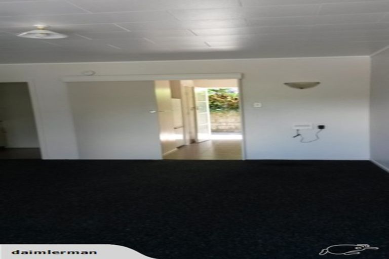 Photo of property in 25 Downe Street, New Plymouth, 4310