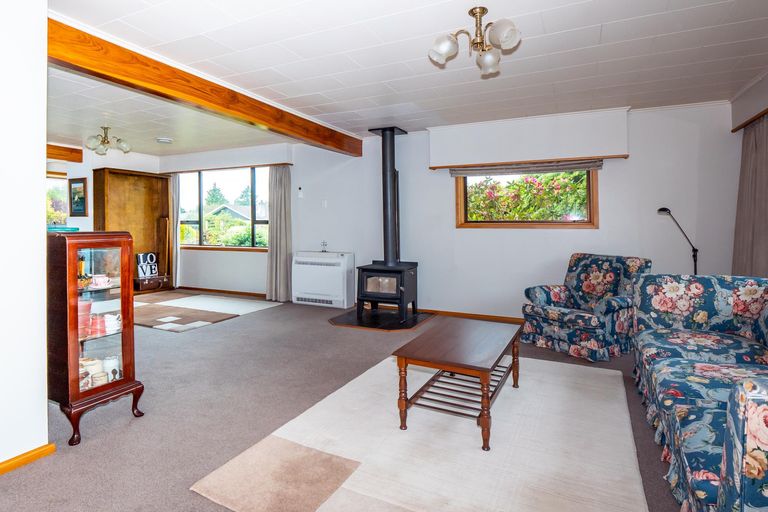 Photo of property in 43 George Street, Geraldine, 7930