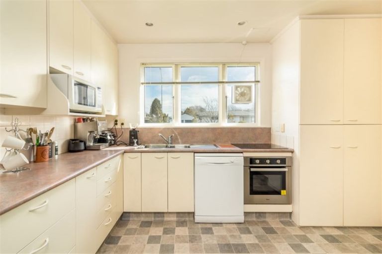 Photo of property in 177 Kendal Avenue, Burnside, Christchurch, 8053