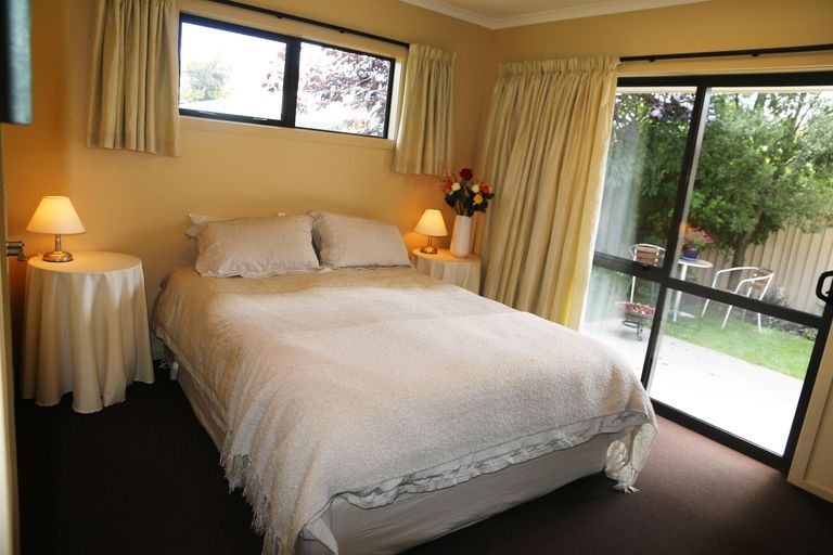 Photo of property in 3 Achil Street, Cromwell, 9310