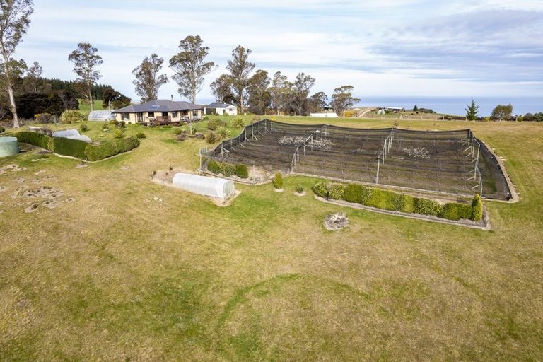 Photo of property in 27 Kayforce Road, Ocean View, Dunedin, 9035