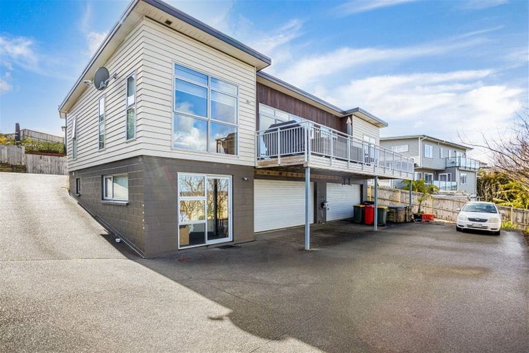 Photo of property in 66 Maire Road, Orewa, 0931