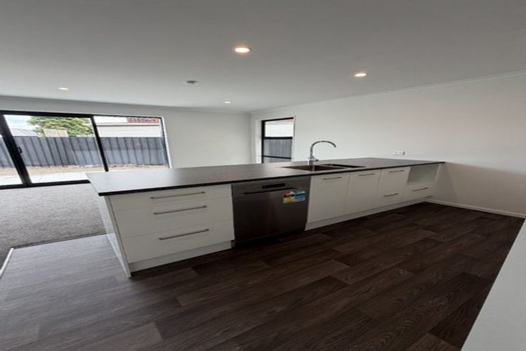 Photo of property in 2 Johns Road, Belfast, Christchurch, 8051