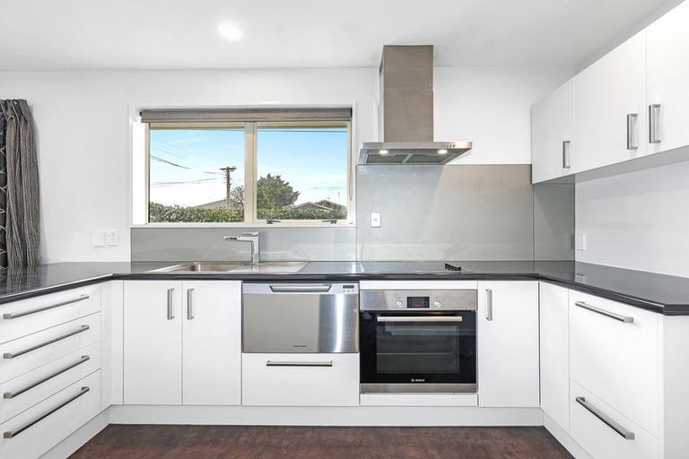 Photo of property in 109a Tedder Avenue, North New Brighton, Christchurch, 8083