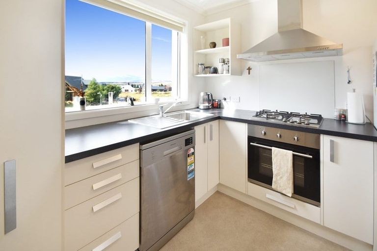 Photo of property in 51 Ohau Drive, Lake Ohau, Twizel, 9412