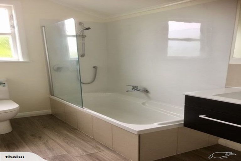 Photo of property in 514 Evans Bay Parade, Hataitai, Wellington, 6021