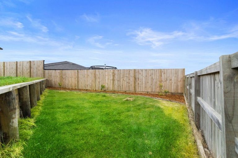 Photo of property in 8 Waitihi Way, Rototuna North, Hamilton, 3210