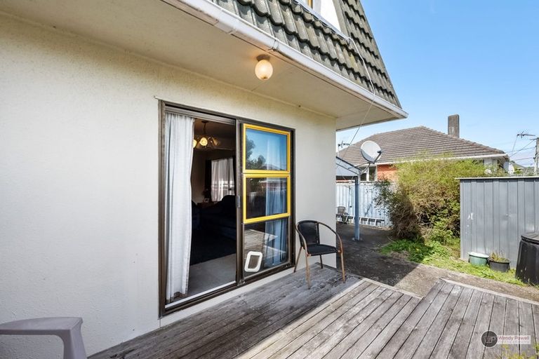 Photo of property in 1/5 Kowhai Street, Naenae, Lower Hutt, 5011
