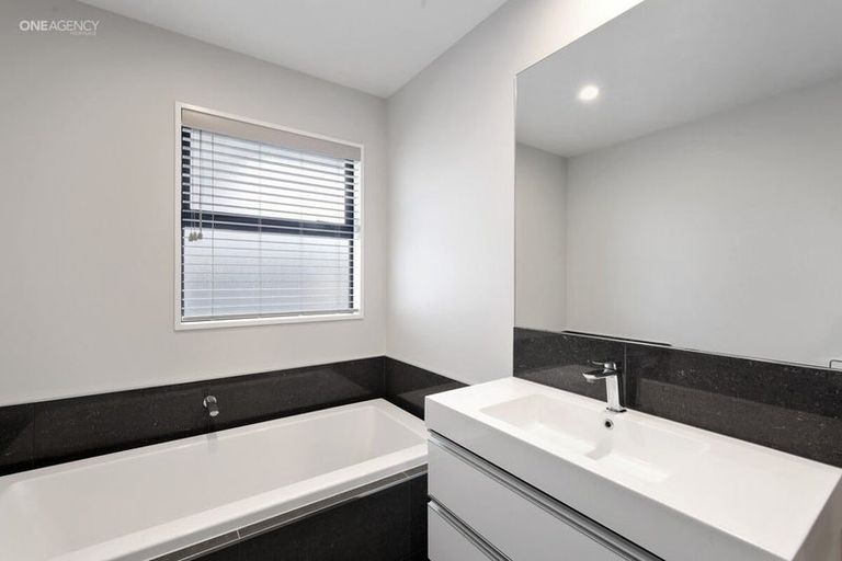 Photo of property in 83 Sutherland Drive, Kaiapoi, 7630