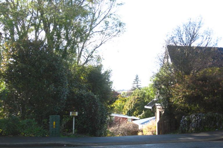 Photo of property in 2/193 Hackthorne Road, Cashmere, Christchurch, 8022