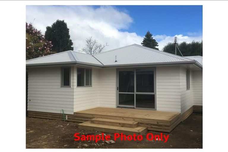 Photo of property in 93 Pukete Road, Pukete, Hamilton, 3200