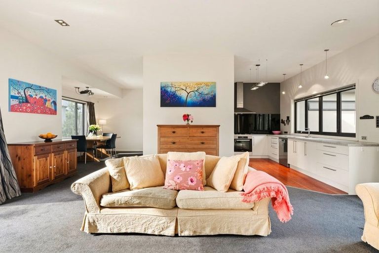 Photo of property in 9 Craddock Place, Waldronville, Dunedin, 9018