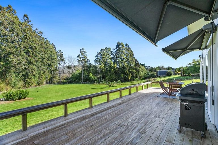 Photo of property in 76 Riddell Road, Kerikeri, 0230