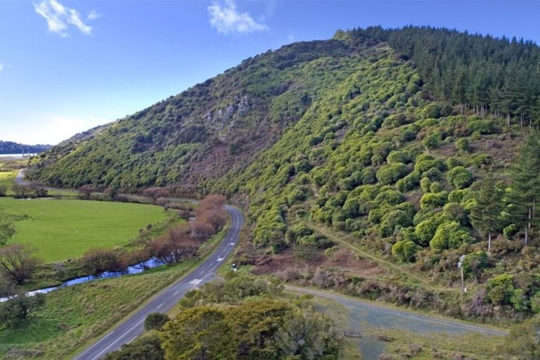 Photo of property in 24 Maori Pa Road, Delaware Bay, Nelson, 7071