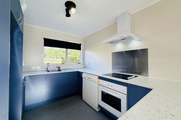 Photo of property in 16 Manawa Avenue, Raumati Beach, Paraparaumu, 5032