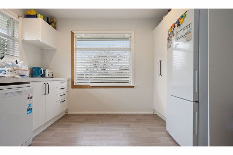 Photo of property in 6 Gresham Terrace, New Brighton, Christchurch, 8083