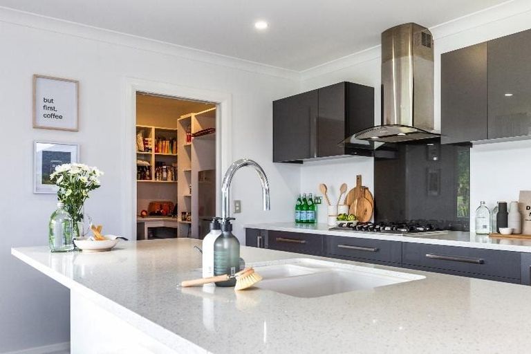 Photo of property in 6 Oakdale Drive, Kinloch, Taupo, 3377