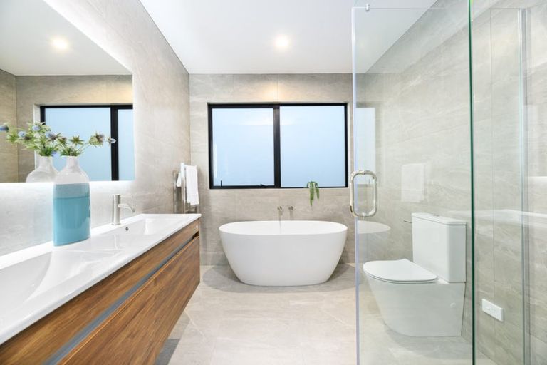 Photo of property in 18c Stratford Avenue, Milford, Auckland, 0620