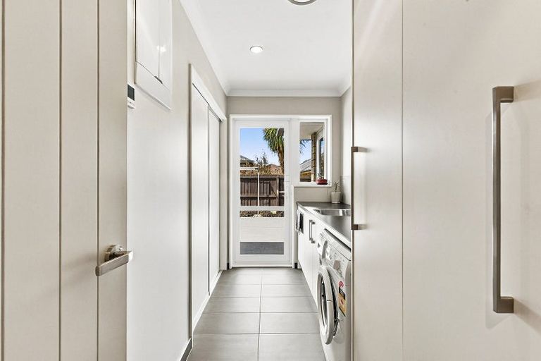 Photo of property in 30 Mokihi Gardens, Hillmorton, Christchurch, 8024