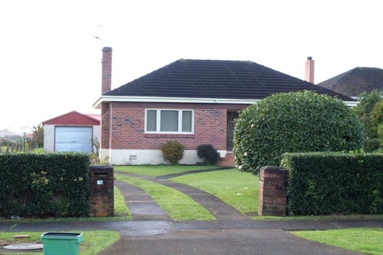 Photo of property in 10 Norana Avenue, Favona, Auckland, 2024