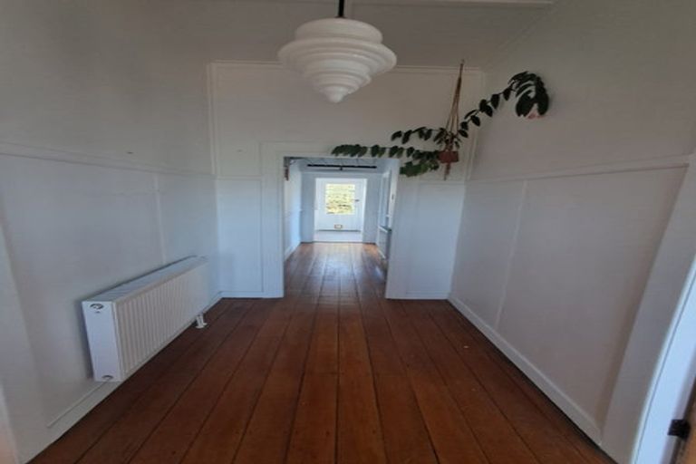 Photo of property in 1/96 Somerfield Street, Somerfield, Christchurch, 8024