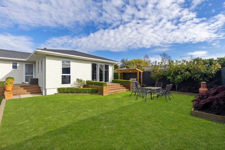 Photo of property in 22 Lyndhurst Drive, Motueka, 7120