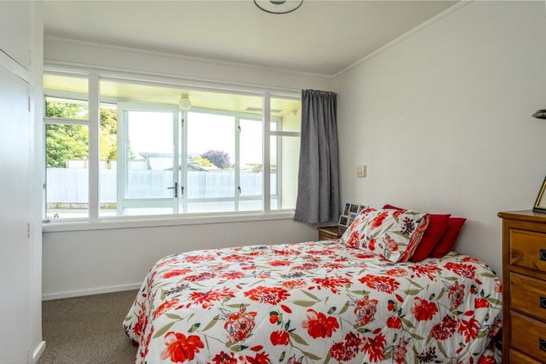 Photo of property in 1-11/94 Avenue Road, West End, Timaru, 7910