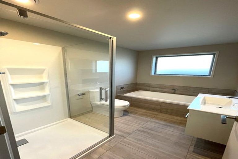 Photo of property in 75 Strange Street, Waitara, 4320