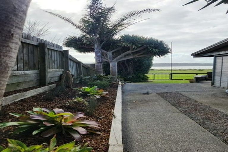 Photo of property in 116 Maunsell Road, Port Waikato, Tuakau, 2695