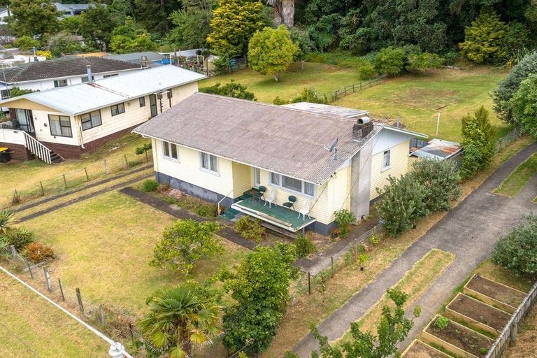 Photo of property in 410 Thames Coast Sh25 Road, Te Puru, Thames, 3575