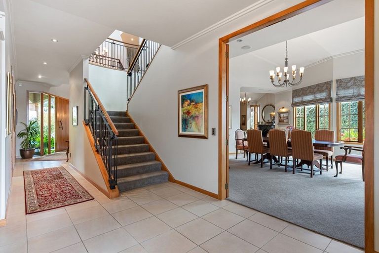 Photo of property in 64 Lake Crescent, Hamilton Lake, Hamilton, 3204