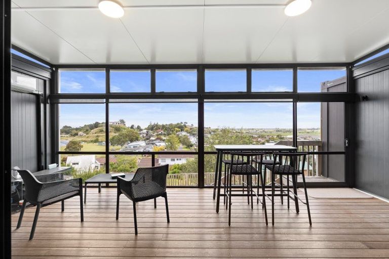 Photo of property in 4 O'meara Heights, Paeroa, 3600