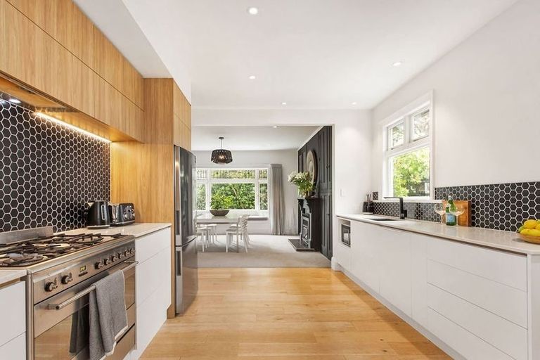 Photo of property in 124 Chapter Street, St Albans, Christchurch, 8052