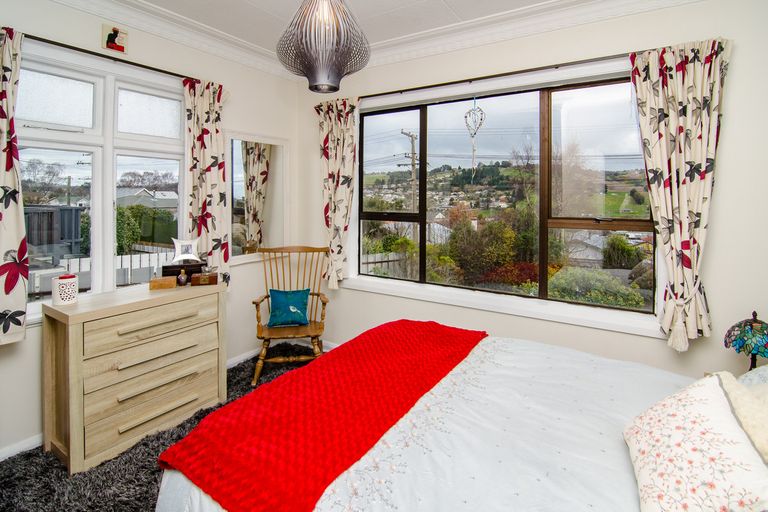 Photo of property in 2 Paterson Street, Abbotsford, Dunedin, 9018