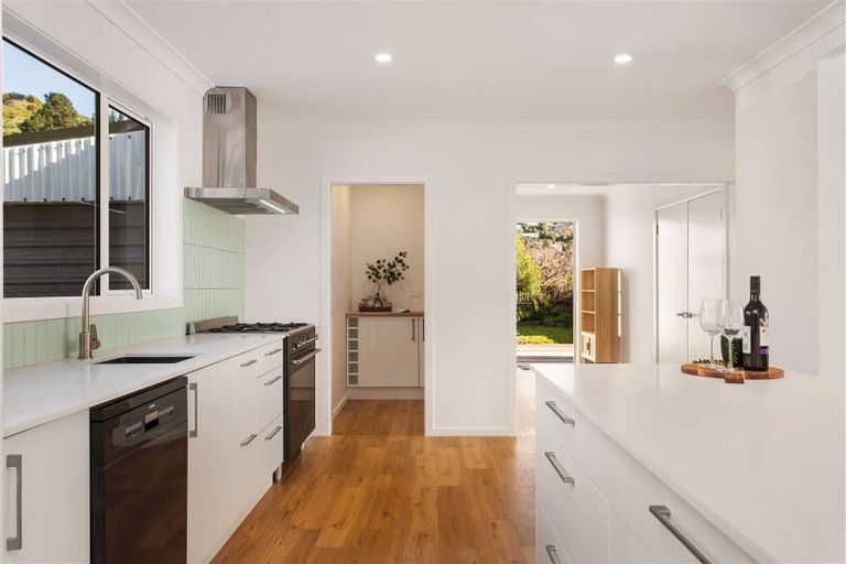 Photo of property in 24a Bowenvale Avenue, Cashmere, Christchurch, 8022