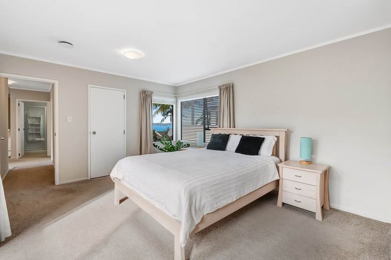 Photo of property in 39 Merehai Place, Snells Beach, 0920