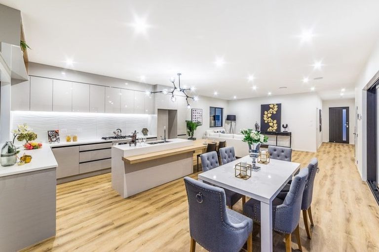 Photo of property in 15 Kearns Drive, Hobsonville, Auckland, 0616