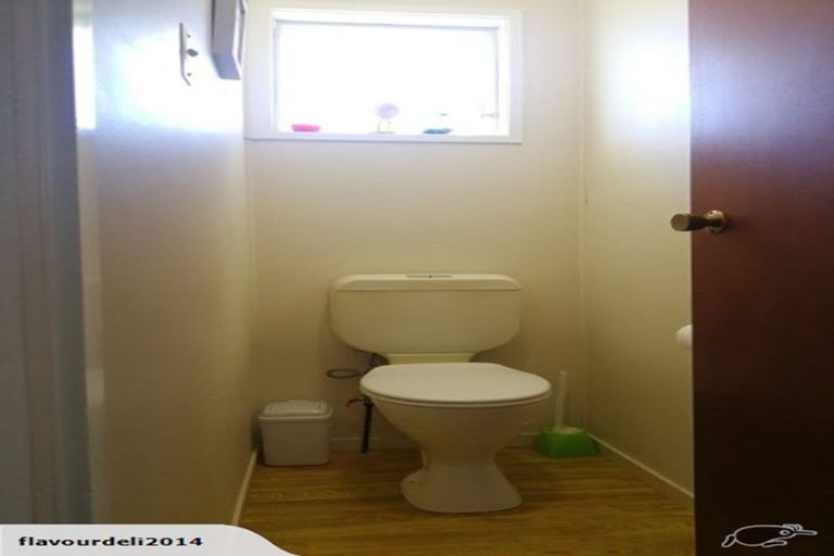 Photo of property in 58 Allington Road, Karori, Wellington, 6012