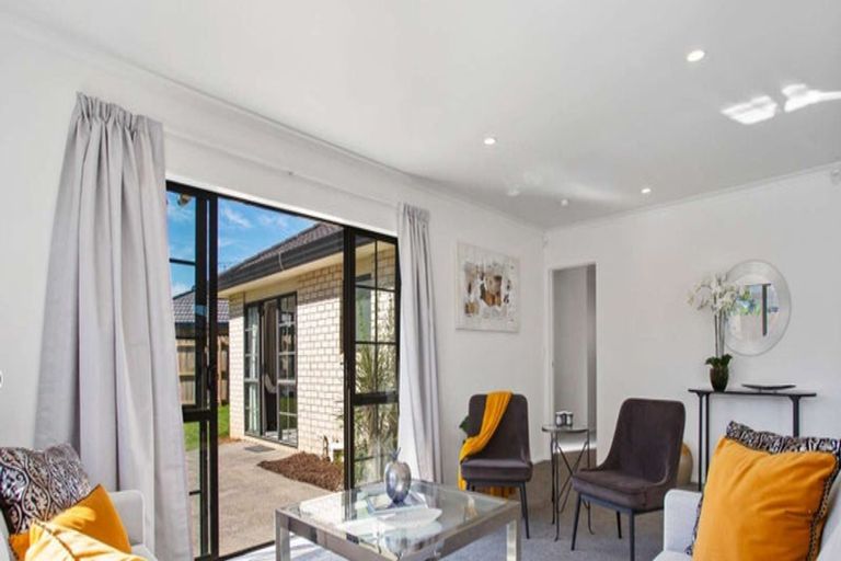 Photo of property in 9 Parkstone Place, Favona, Auckland, 2024