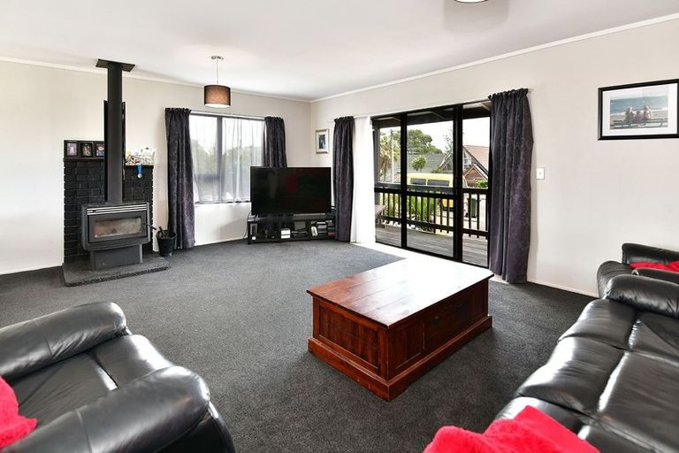 Photo of property in 37 Rawhiti Road, Manly, Whangaparaoa, 0930
